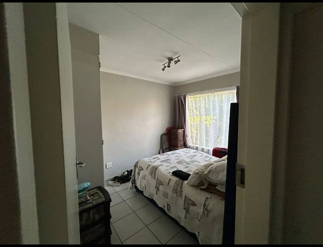 2 BEDROOM TOWNHOUSE FOR SALE IN SONNEGLANS
